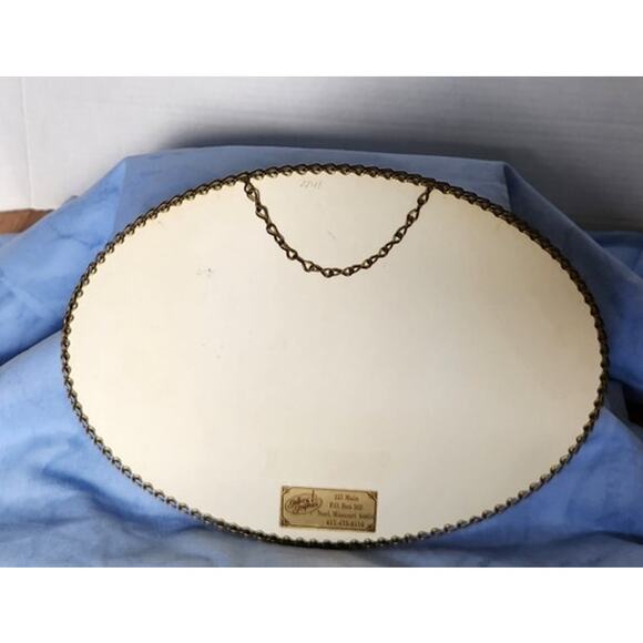 1992 Victorian Girl with Bonnet Print Chimney Flue Cover Glass Wire Chain Frame - Picture 2 of 5